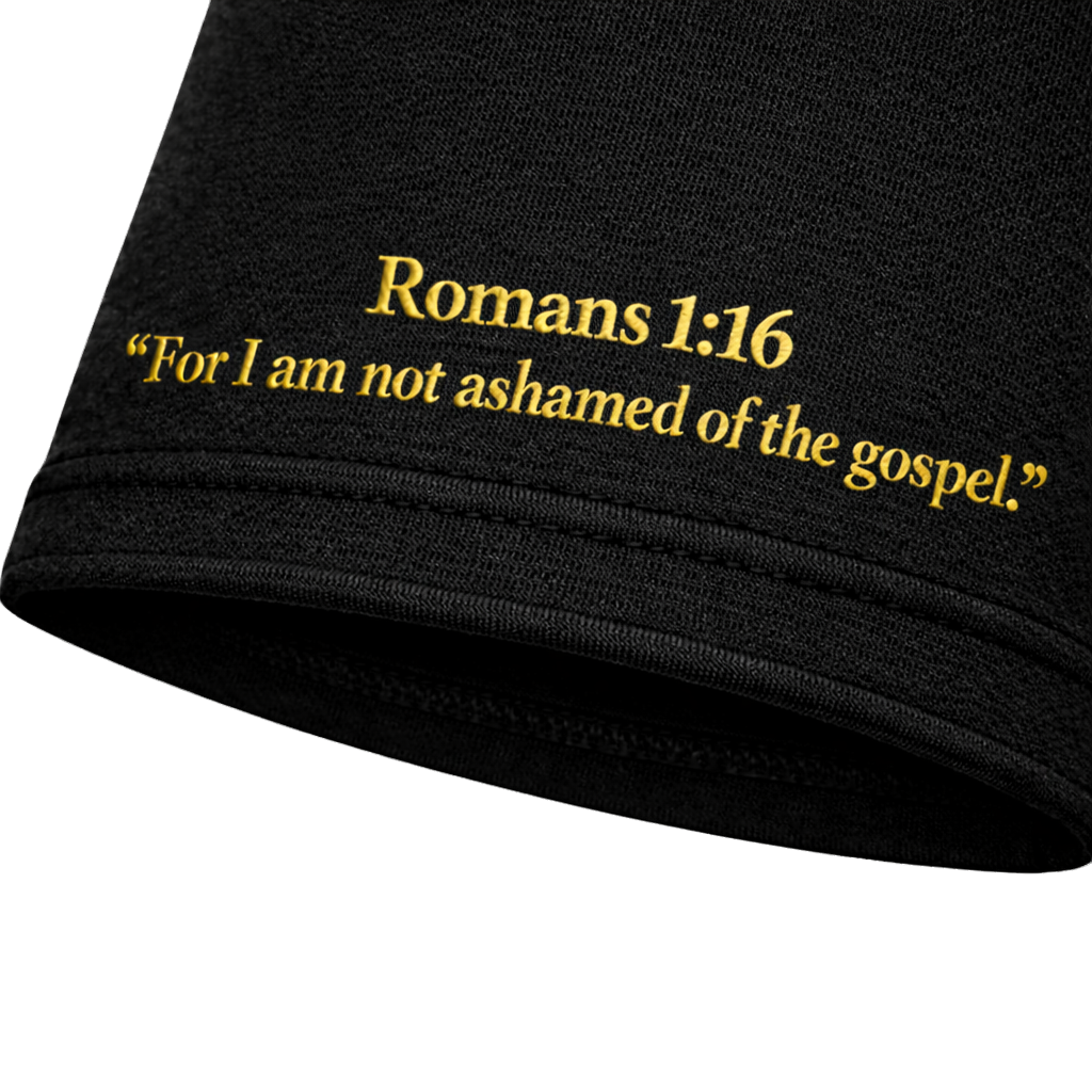 Sleeve scripture detail